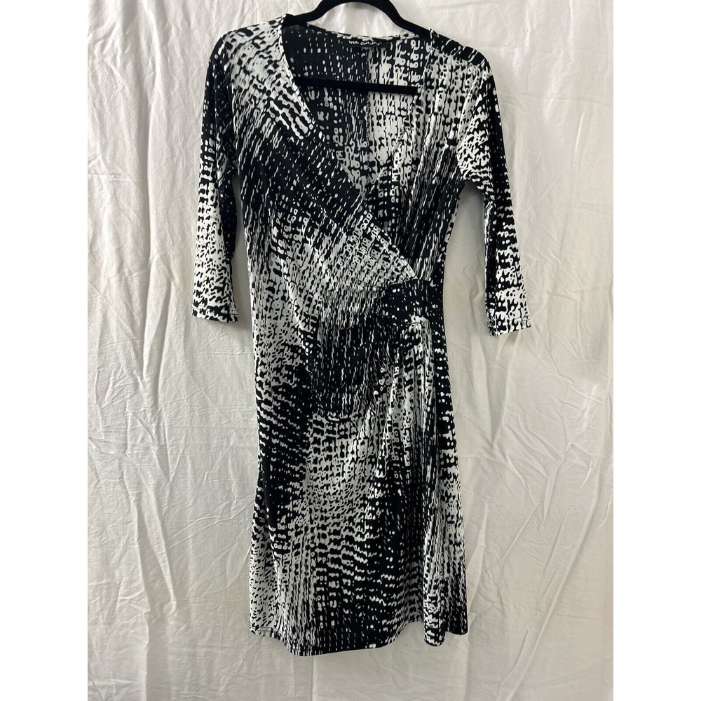 MLLE GABRIELLE Black & White Faux Wrap Knee Length Dress Size Small
